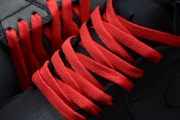 Air Jordan 1 Retro High OG “Black Satin” 555088-060