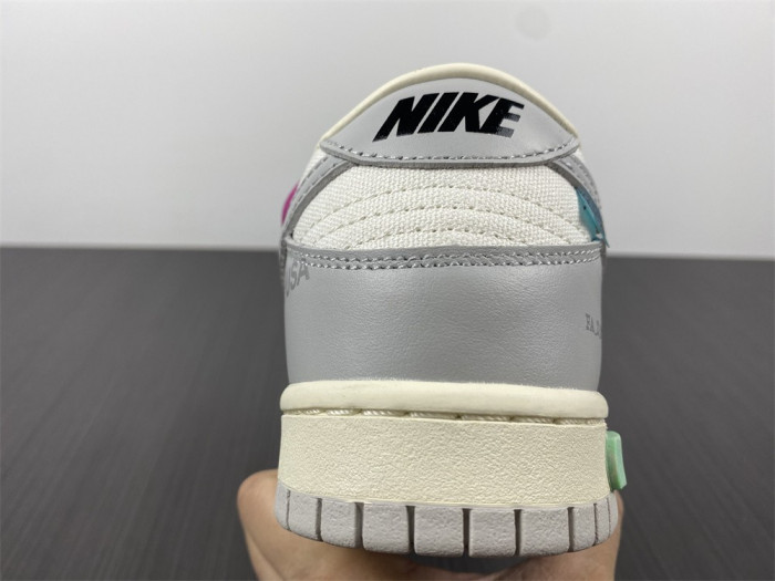 Off-White x Dunk Low