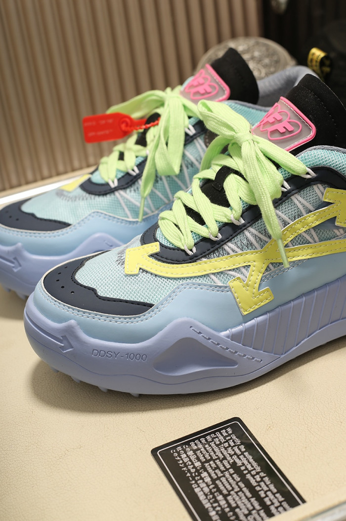 OFF-WHITE C/O ODSY-1000 SNEAKER