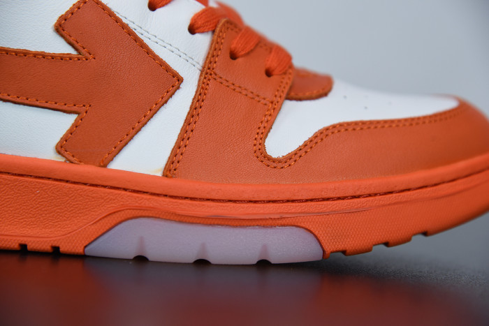 OFF WHITE™ C/O VIRGIL ABLOH OUT OF OFFICE LOW-TOP LEATHER SNEAKERS "OOO"