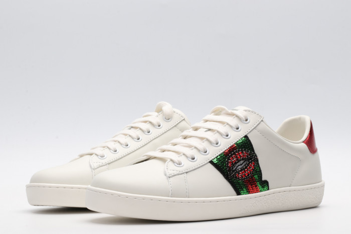 G*u*i low-top sneaker