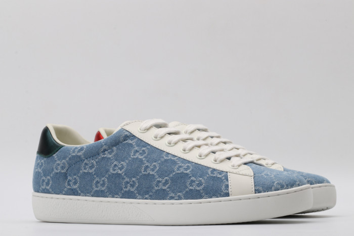 G*u*i low-top sneaker