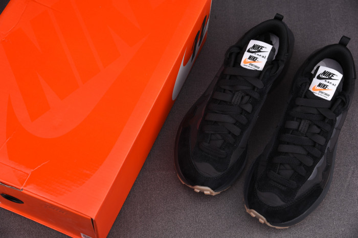 Nike Sacai x VaporWaffle