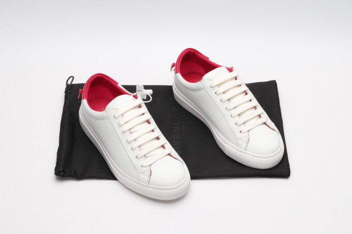 Givench LOW-TOP SNEAKER