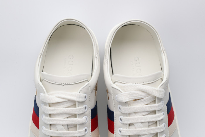 G*u*i low-top sneaker