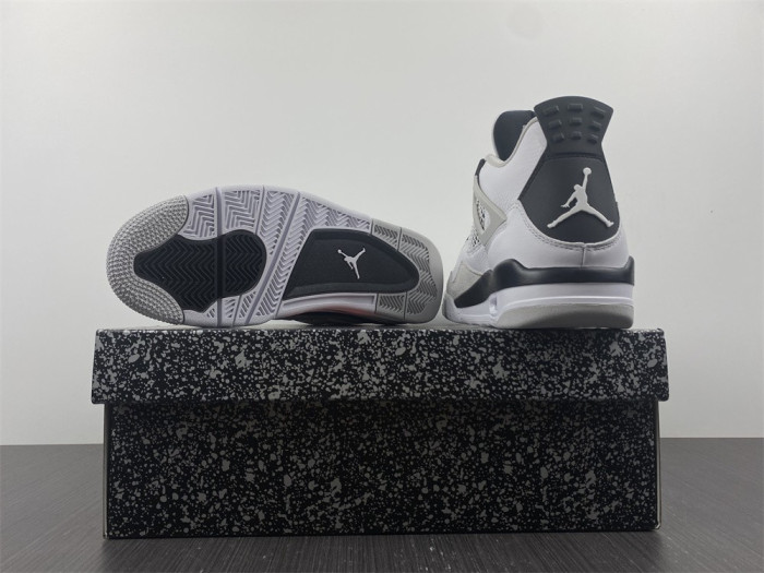 Jordan 4 Retro Military Black DH6927-111