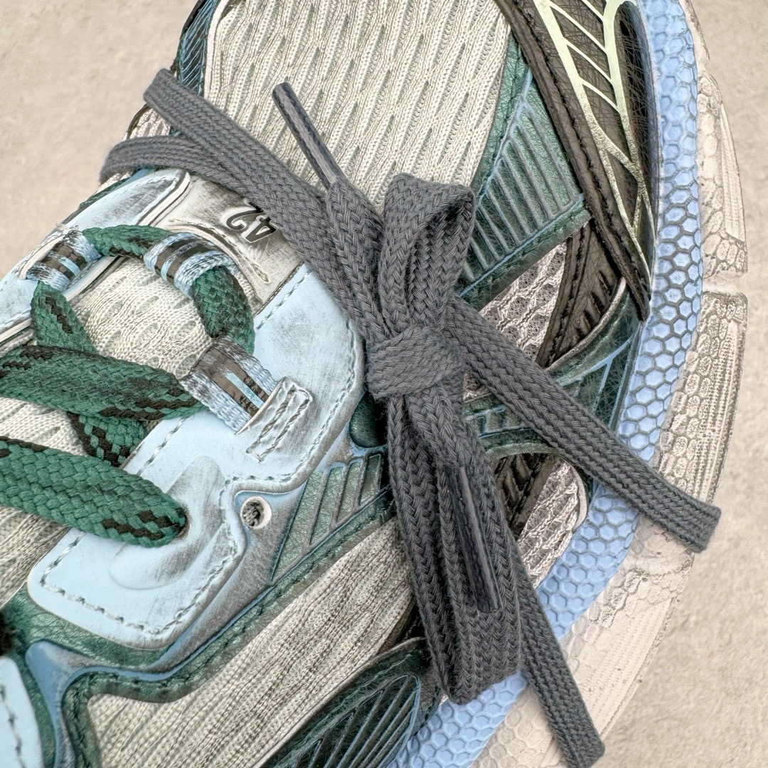BALCIA 3XL Sneakers Celadon