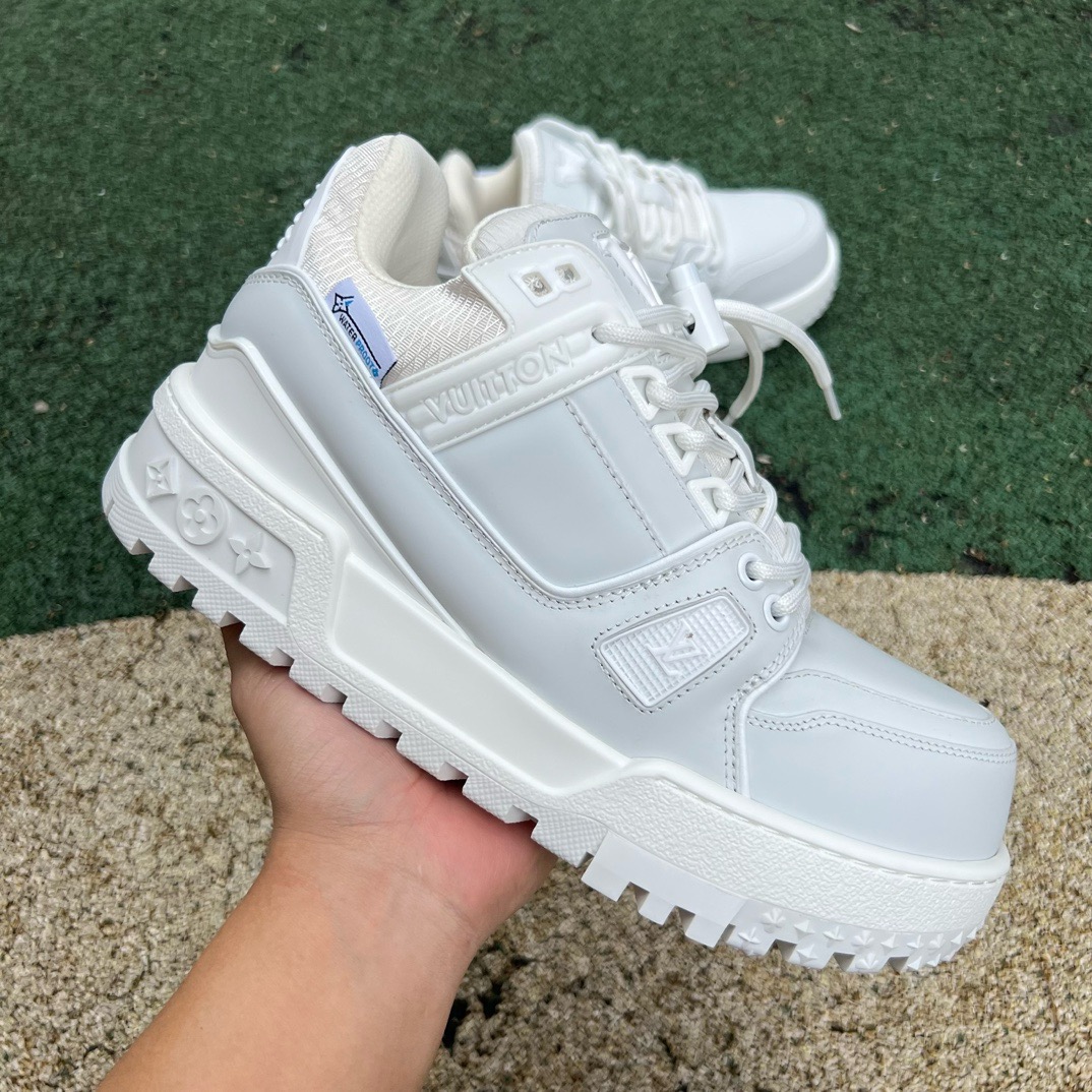 LV TRAINER MAXI White