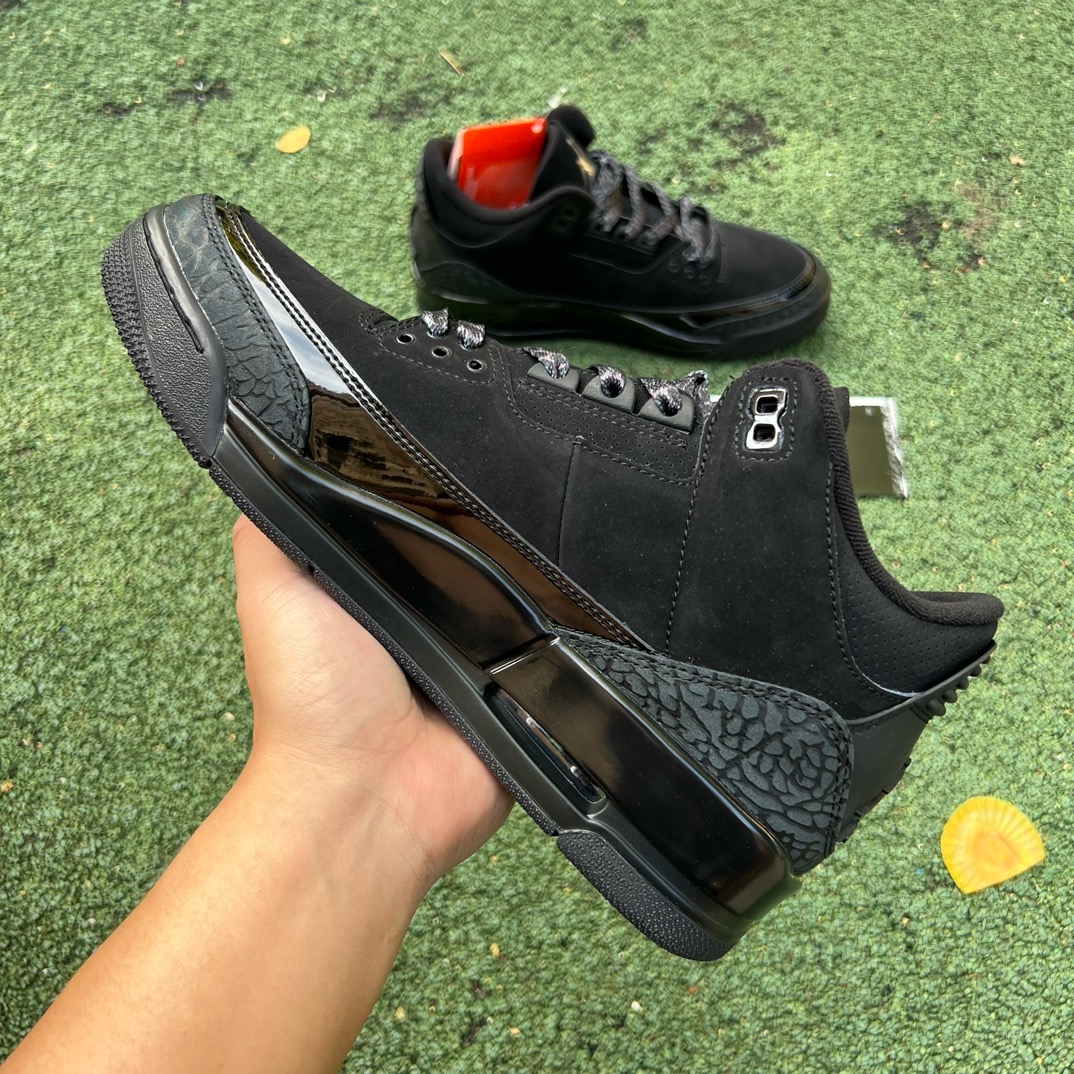 Air Jordan 3 Retro Black Cat CT8532-001