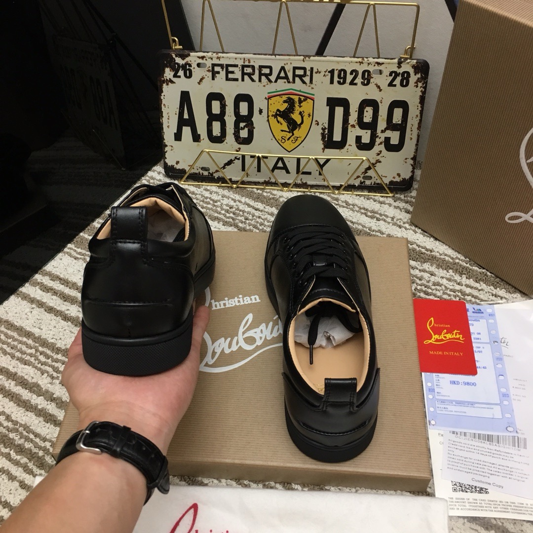 Ch**an louboutin sneaker