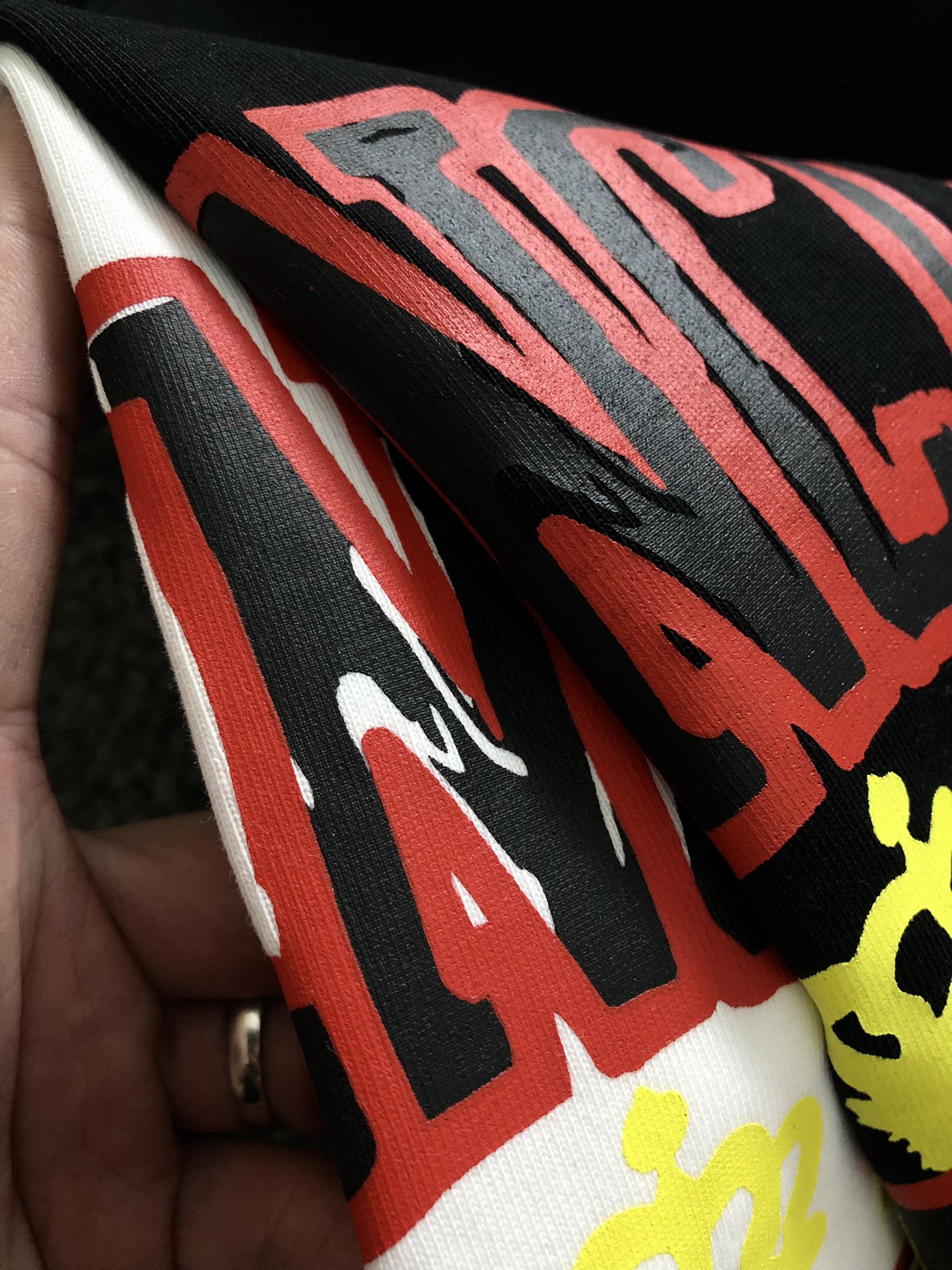 Ba*len*cia*ga t-shirts