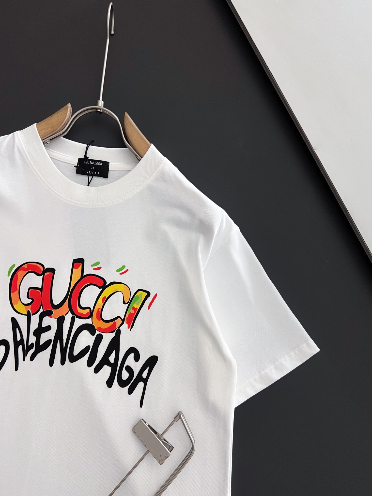 Ba*len*cia*ga t-shirts