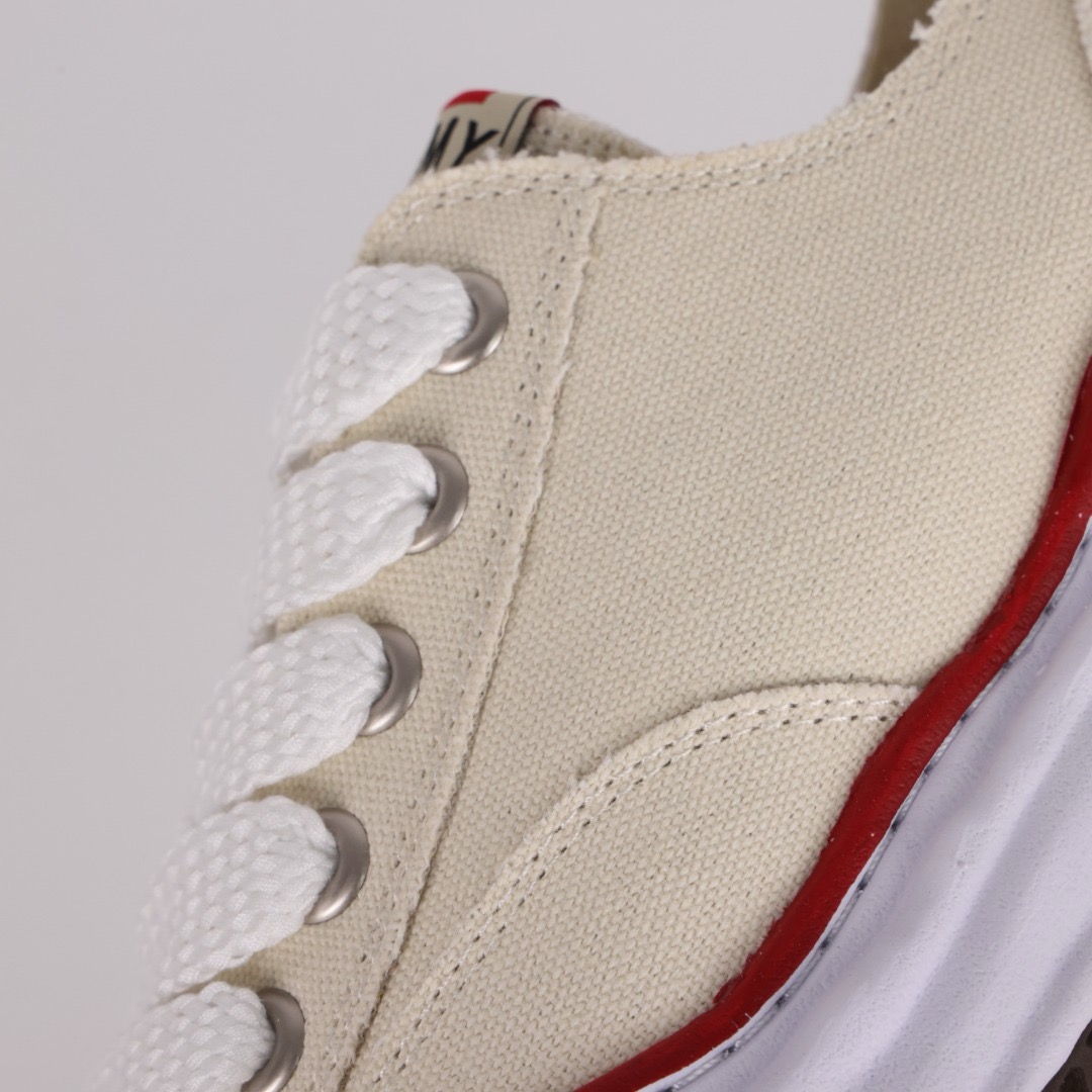 Ma*s*n mihara yasuhiro mmy sneaker