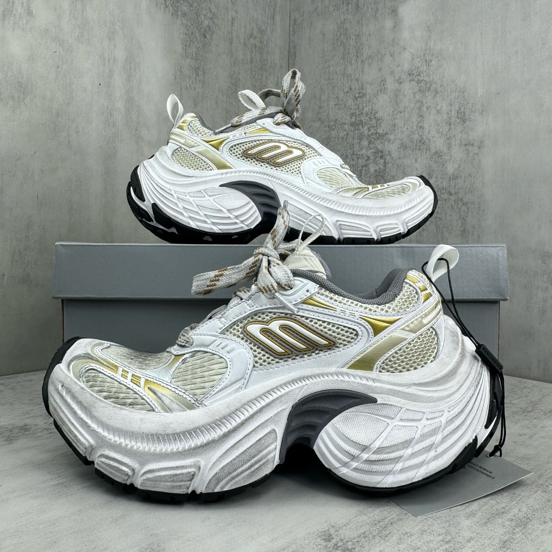 BLCG Sneaker 6XL