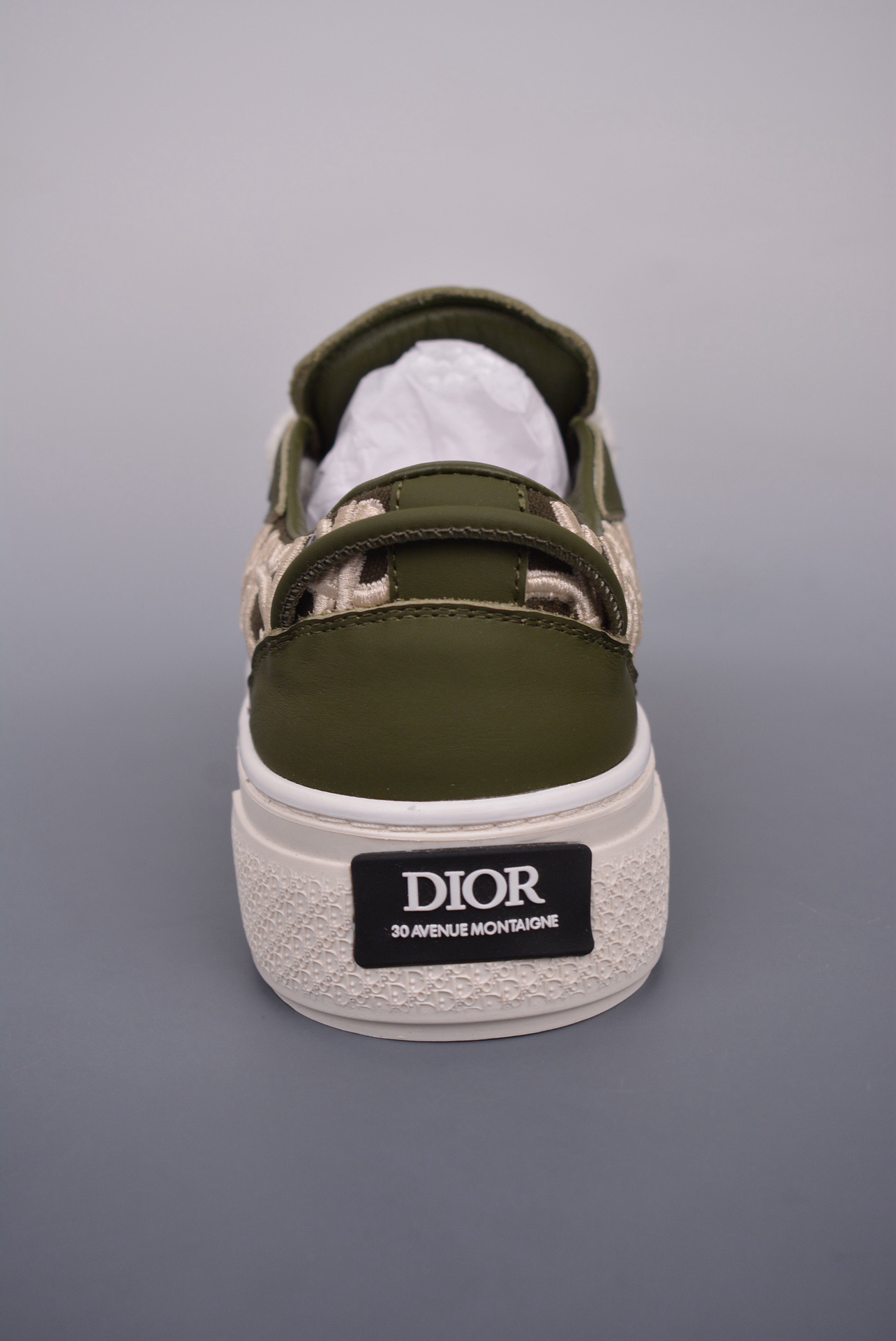 DR B33 SNEAKER