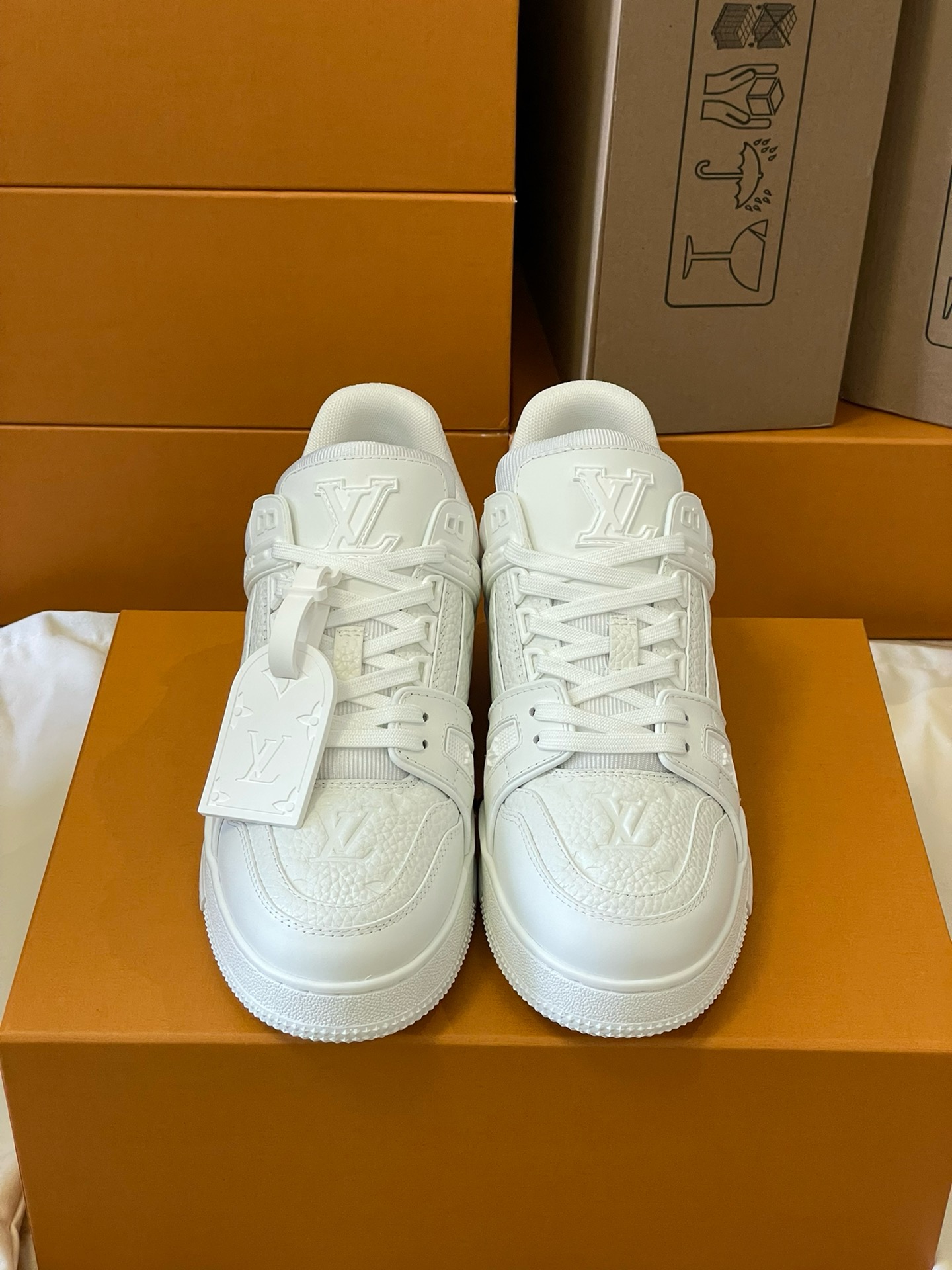 Loui Vuitto TRAINER SNEAKER