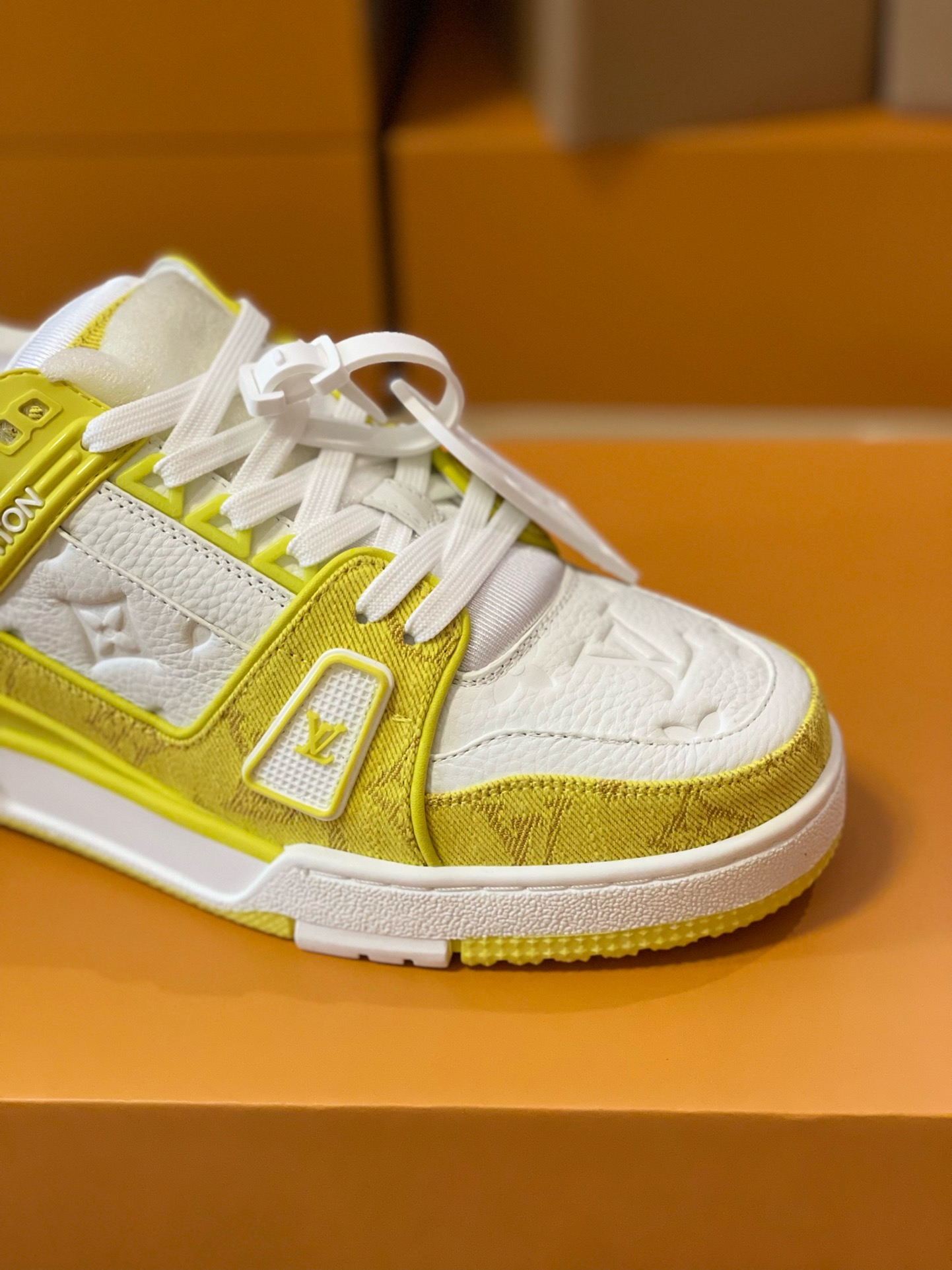 Loui Vuitto TRAINER SNEAKER