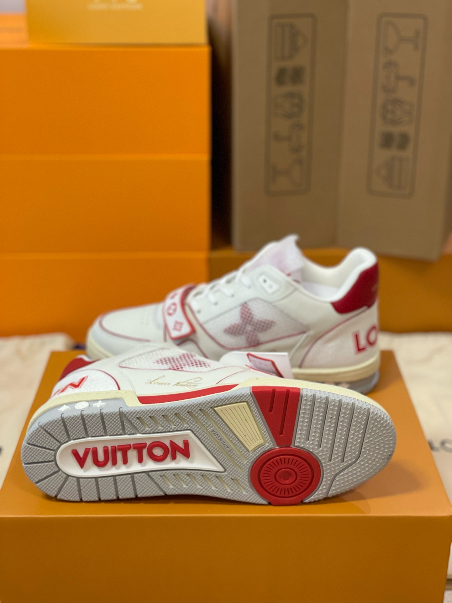Loui Vuitto TRAINER SNEAKER