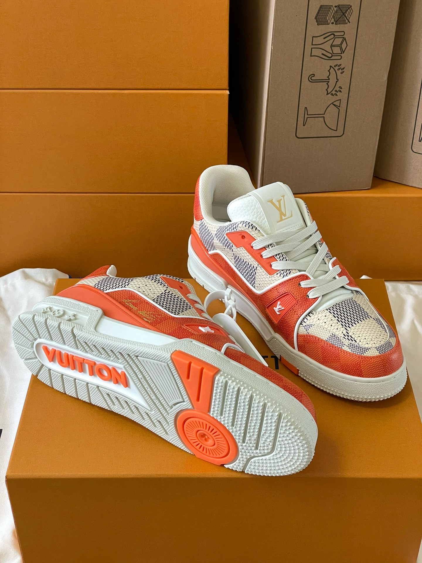 Loui Vuitto TRAINER SNEAKER