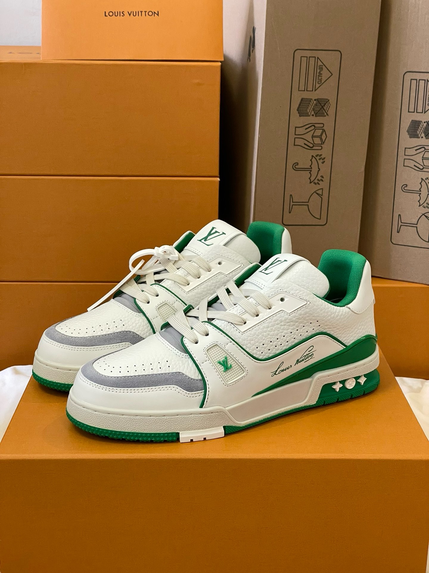Loui Vuitto TRAINER SNEAKER