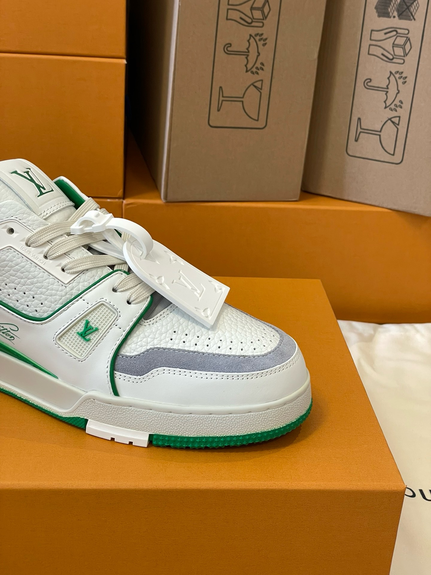 Loui Vuitto TRAINER SNEAKER