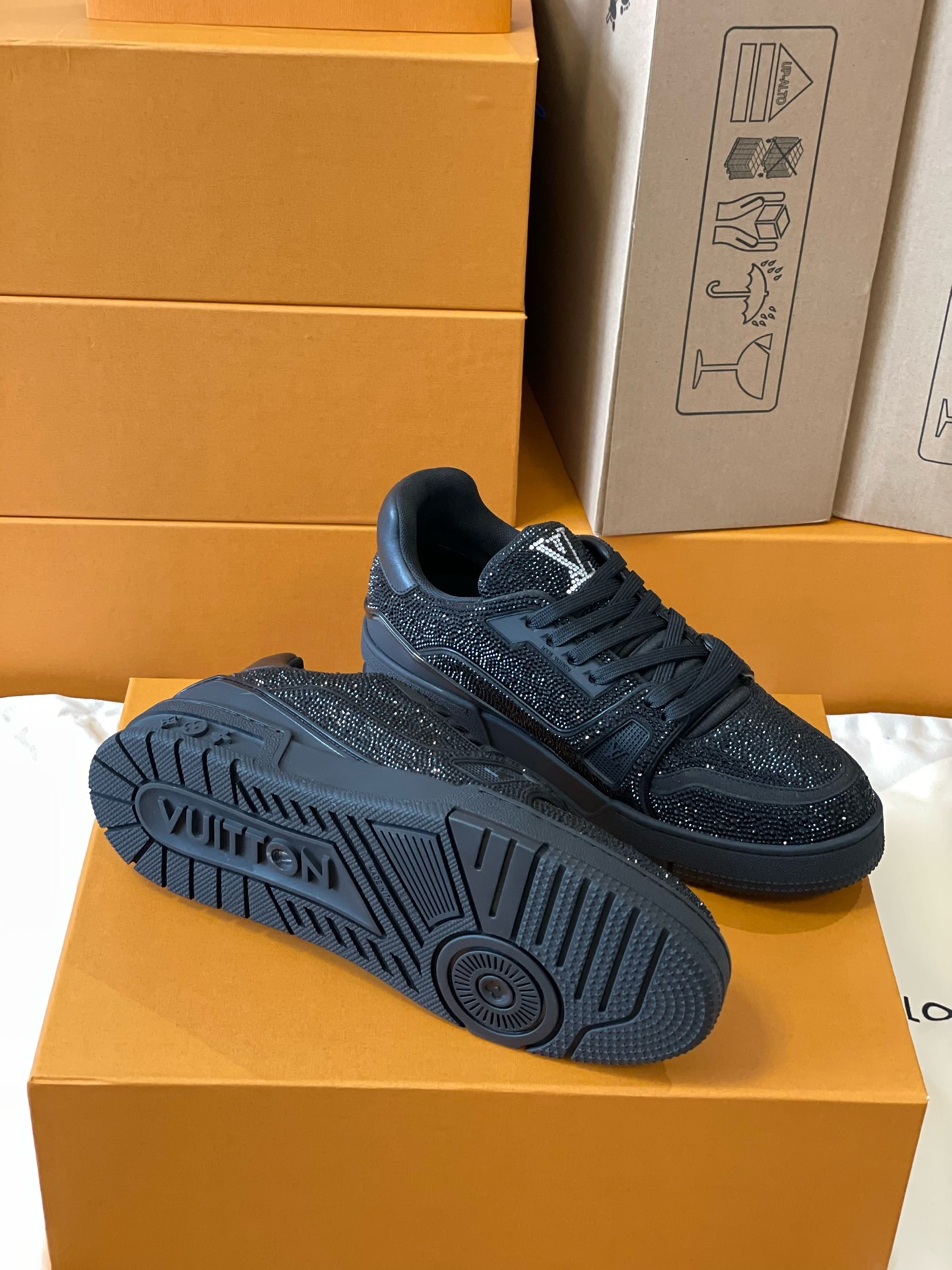 Loui Vuitto TRAINER SNEAKER