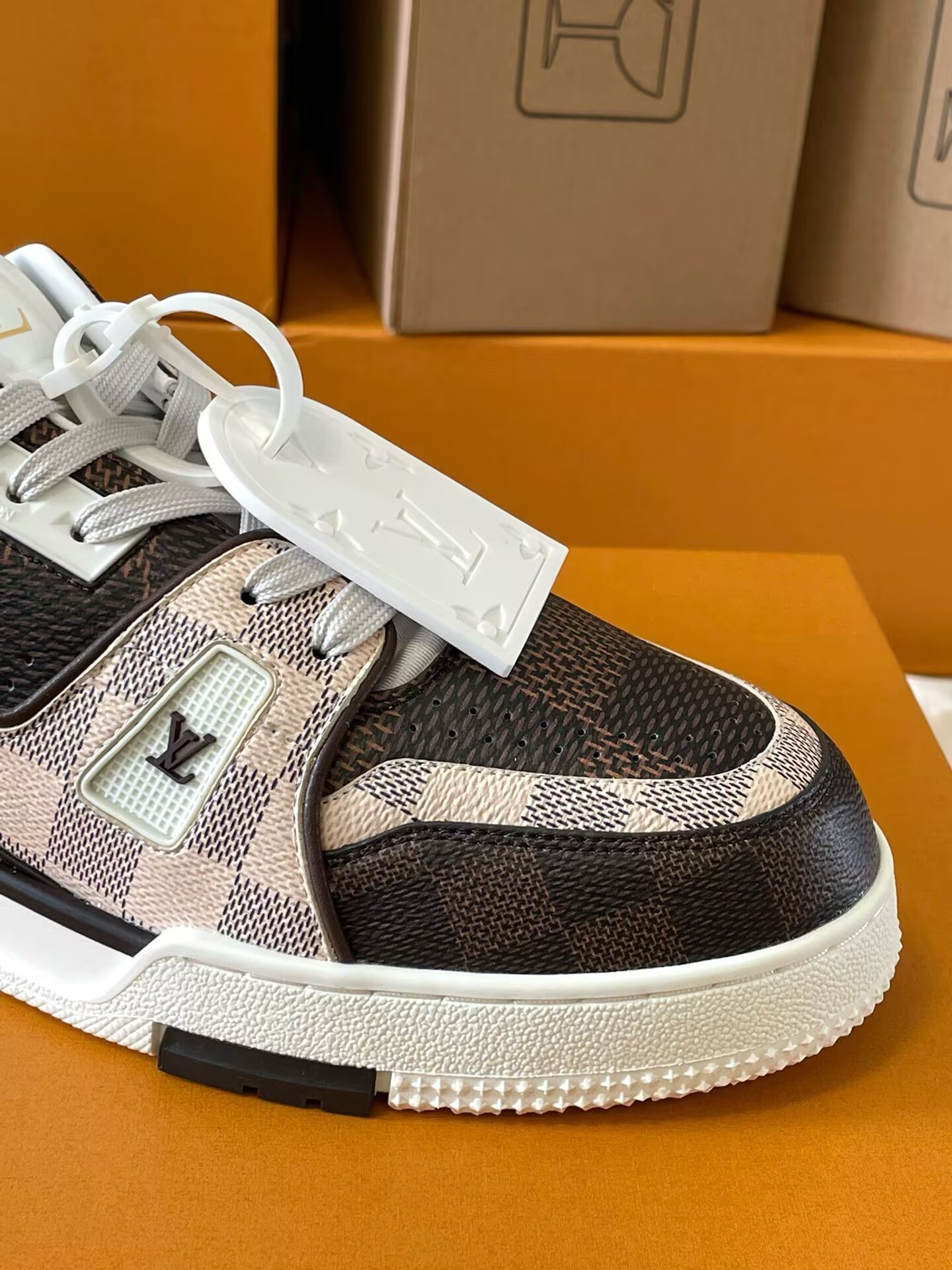 Loui Vuitto TRAINER SNEAKER