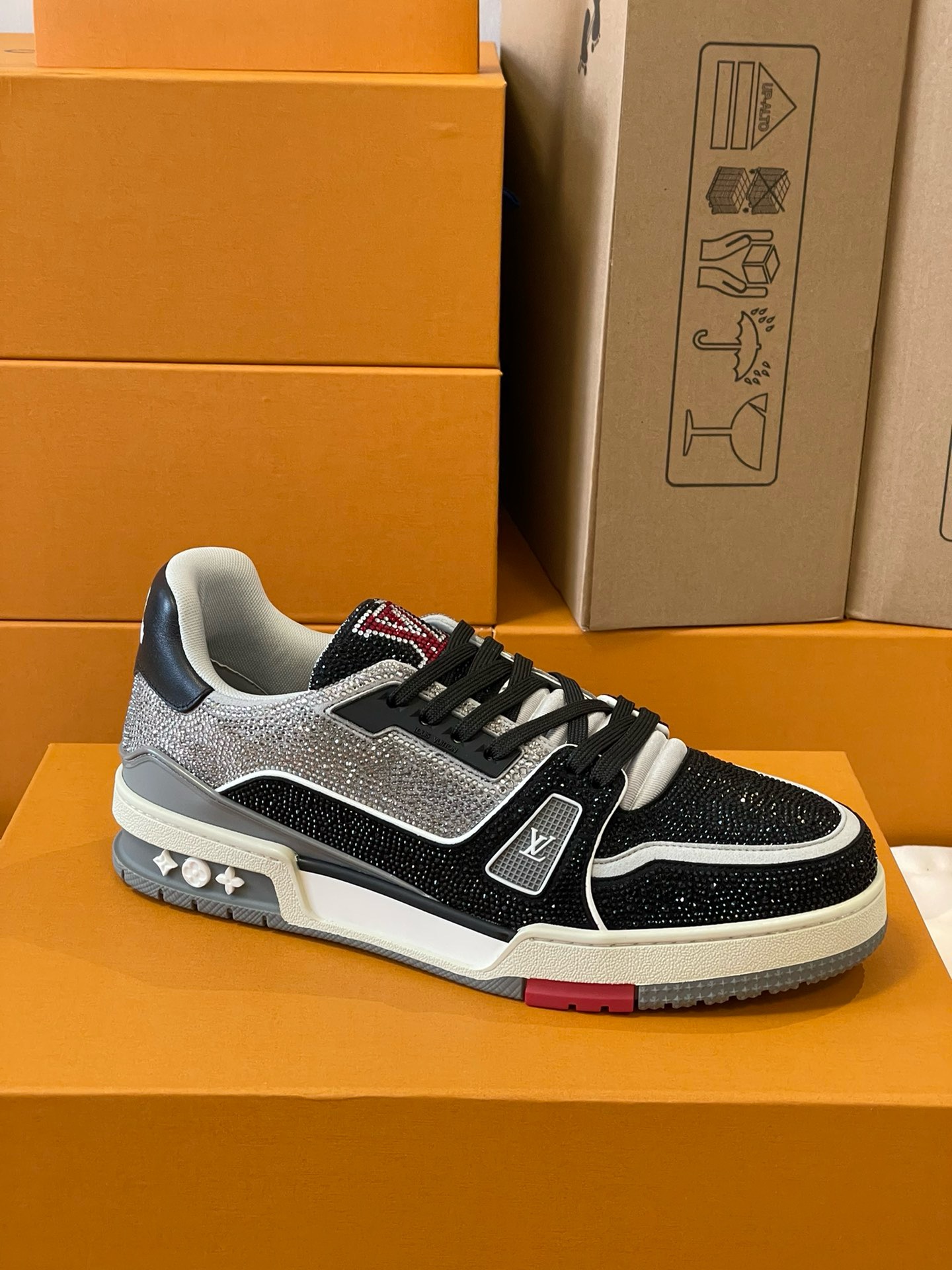 Loui Vuitto TRAINER SNEAKER