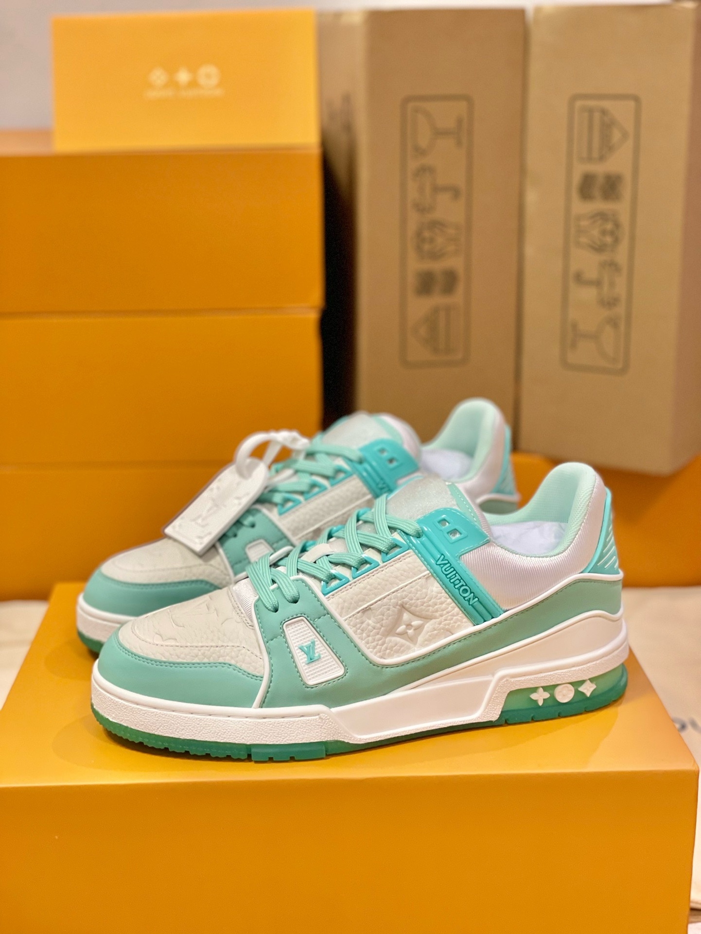 Loui Vuitto TRAINER SNEAKER