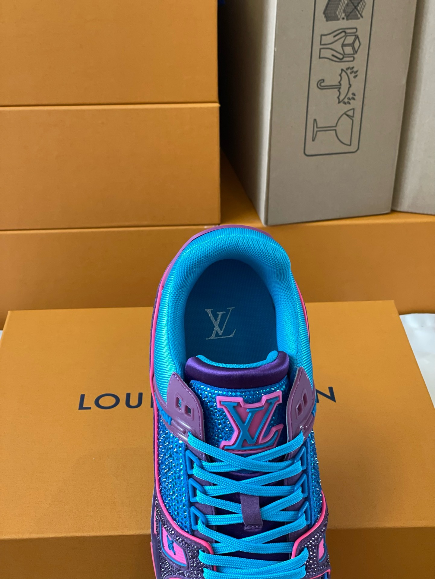 Loui Vuitto TRAINER SNEAKER