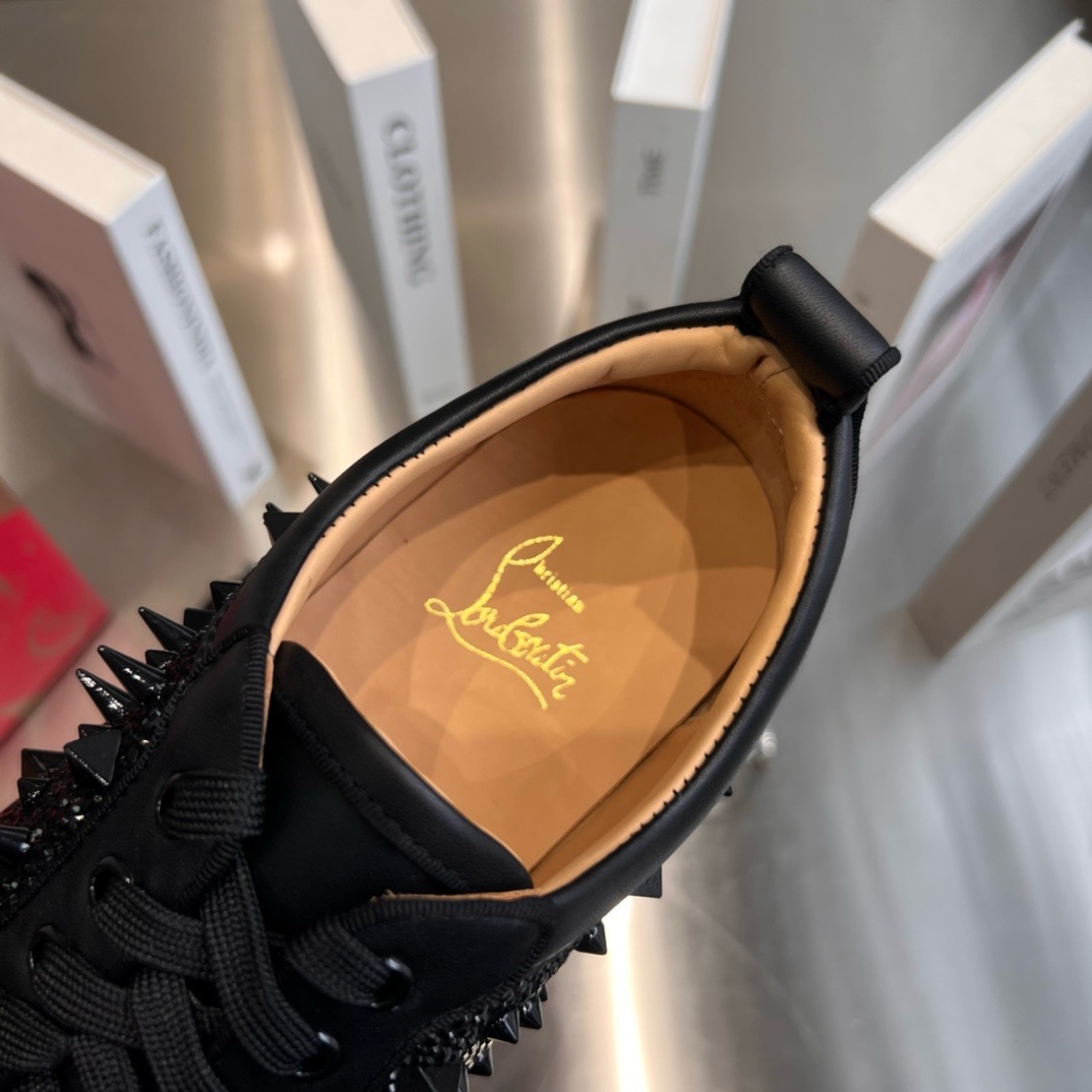 Ch**an louboutin sneaker