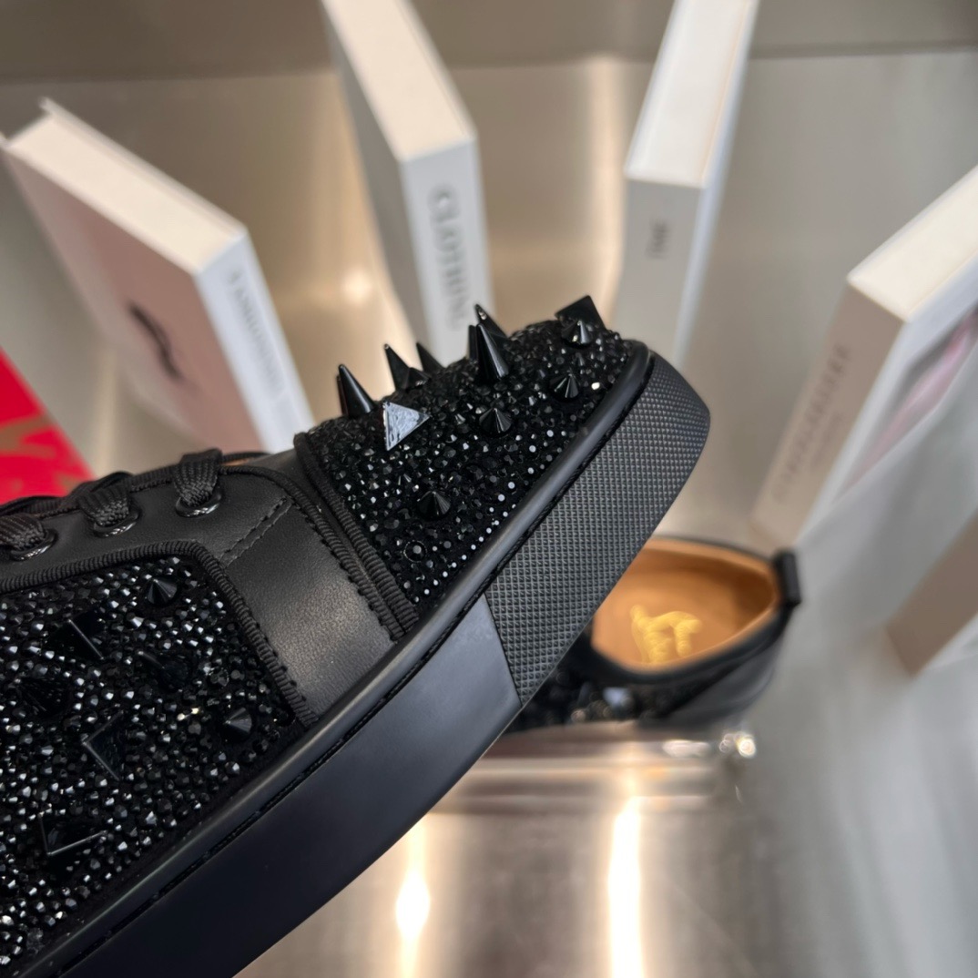 Ch**an louboutin sneaker