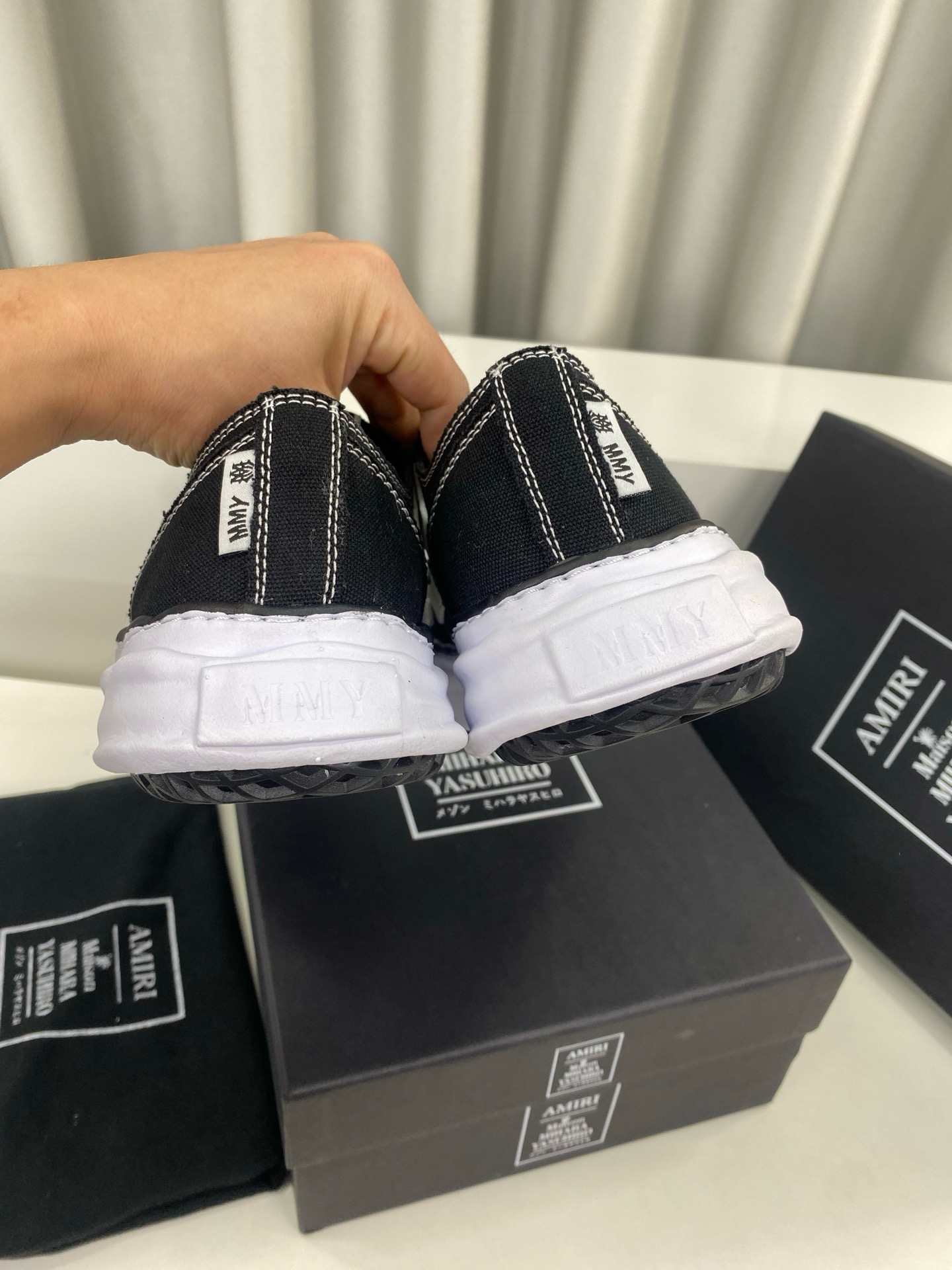 Ma*s*n mihara yasuhiro mmy sneaker