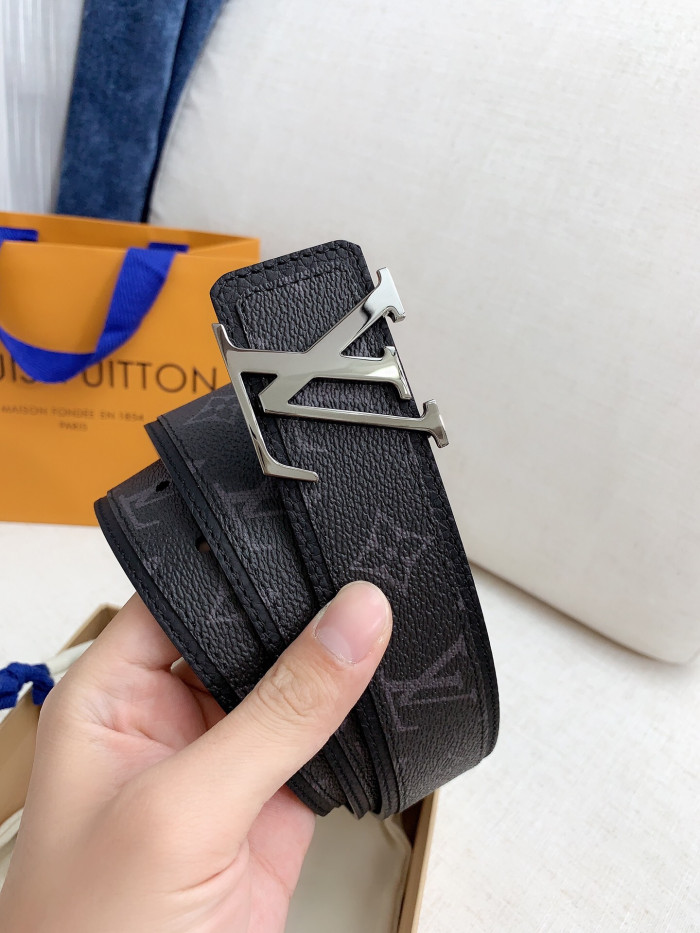 Loui Vuitto Belt-4CM