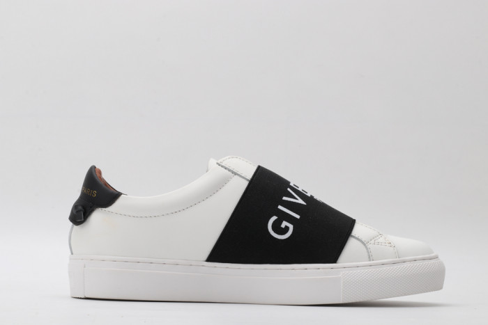 Givench LOW-TOP SNEAKER
