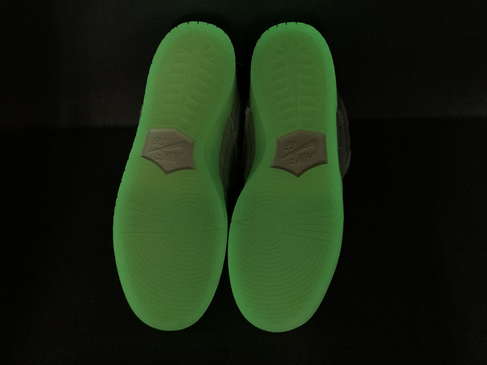 Nike SB Dunk Low “Mummy” DM0774-111