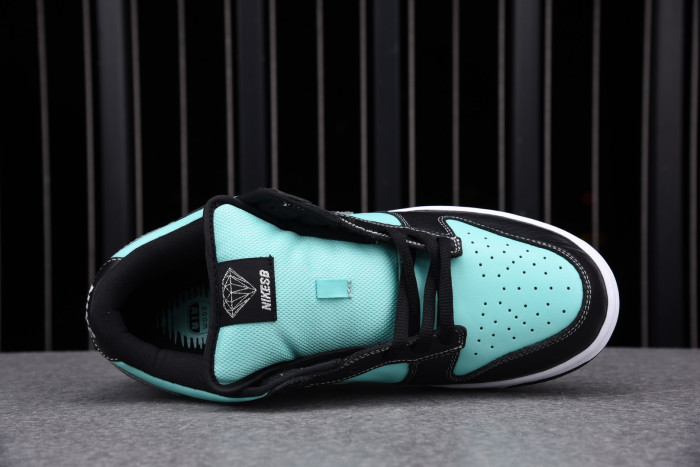 nike dunk sb low Di*m*nd supply co. "tiffany" 304292-402