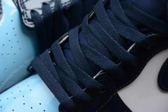 Air Jordan 1 Retro High OG “UNC Patent” CD0461-401