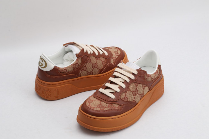 G*u*i low-top sneaker