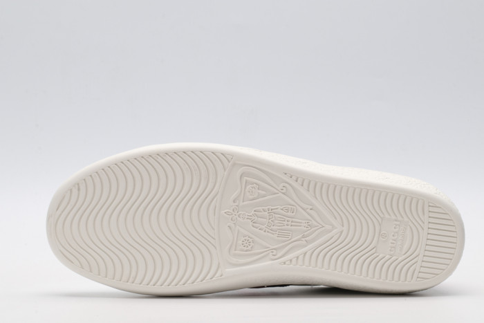 G*u*i low-top sneaker