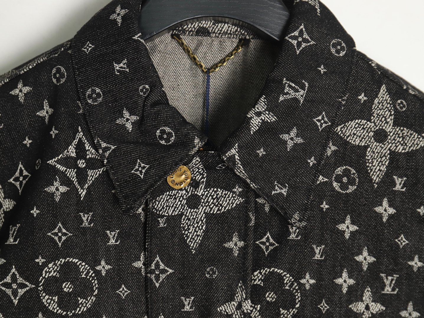 L0vis Vvtt0n LV Denim Coats