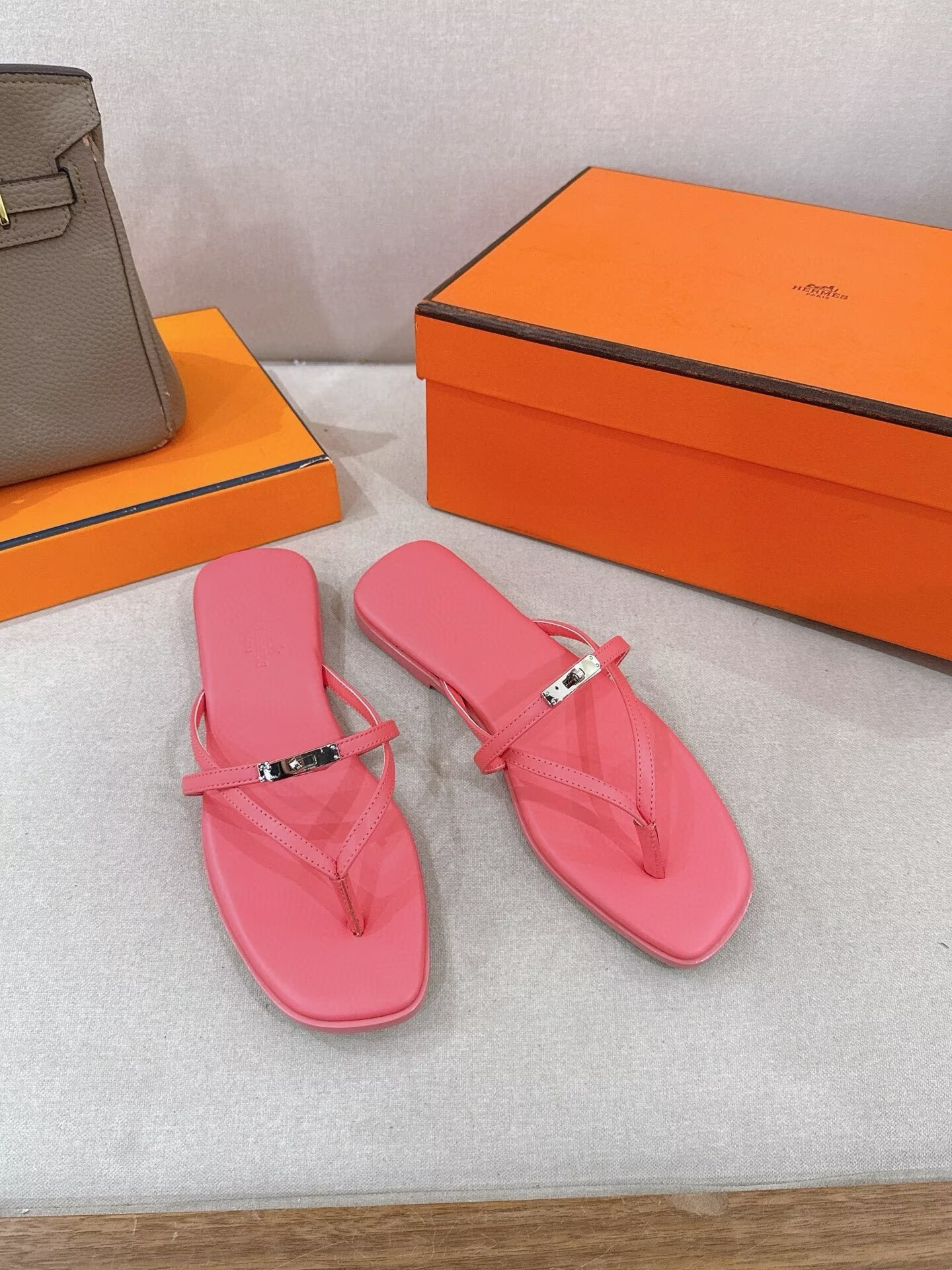 UA Hermès Miss Sandals