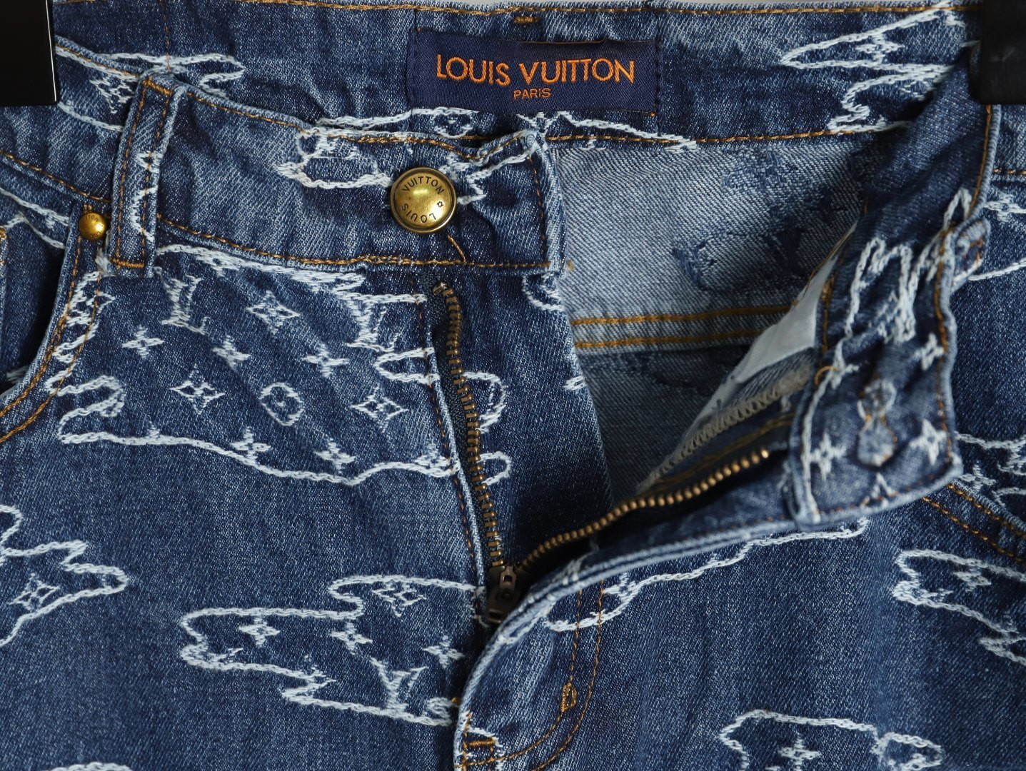 L0vis Vvtt0n 25FW Jeans Suit