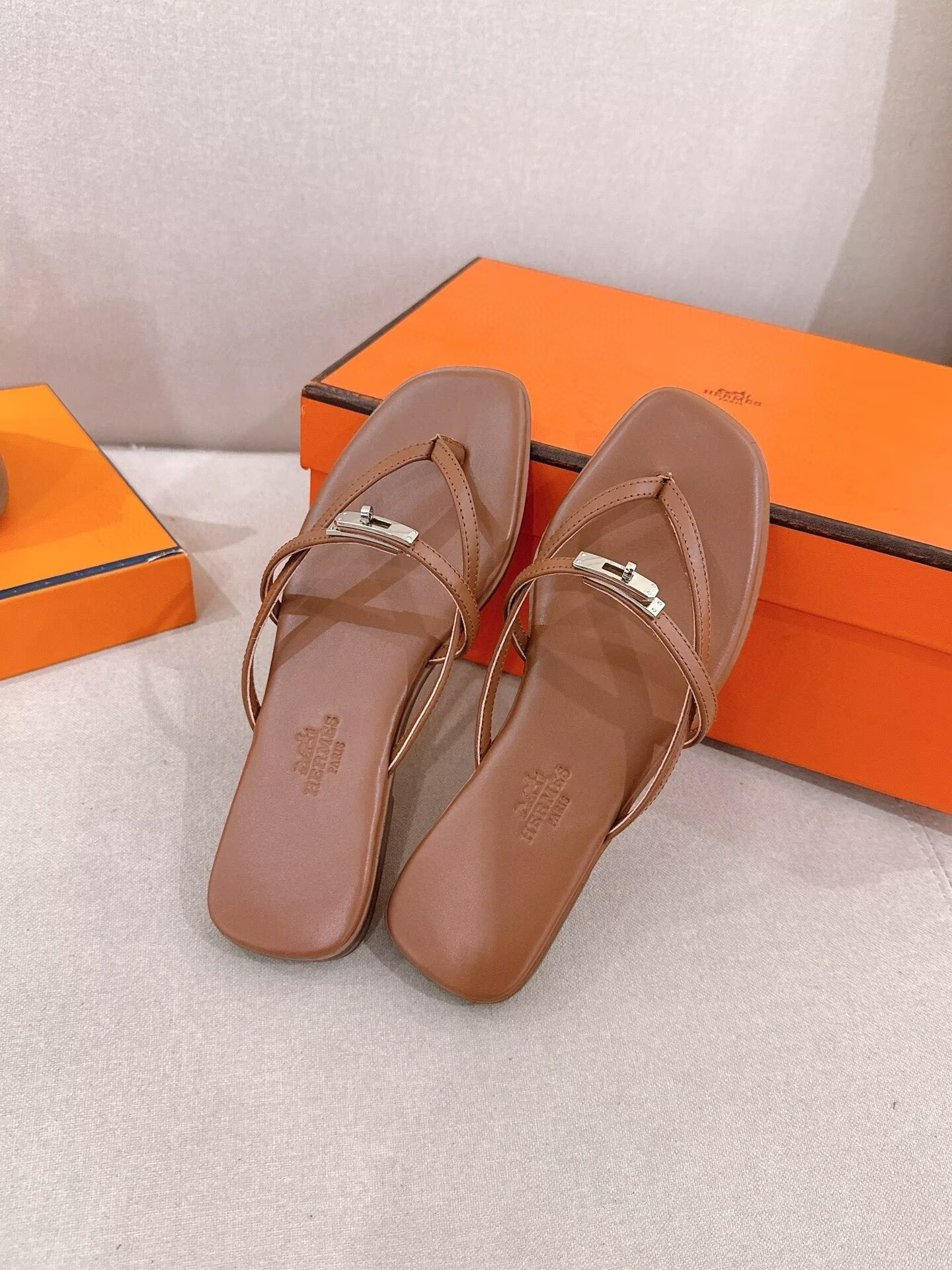 UA Hermès Miss Sandals
