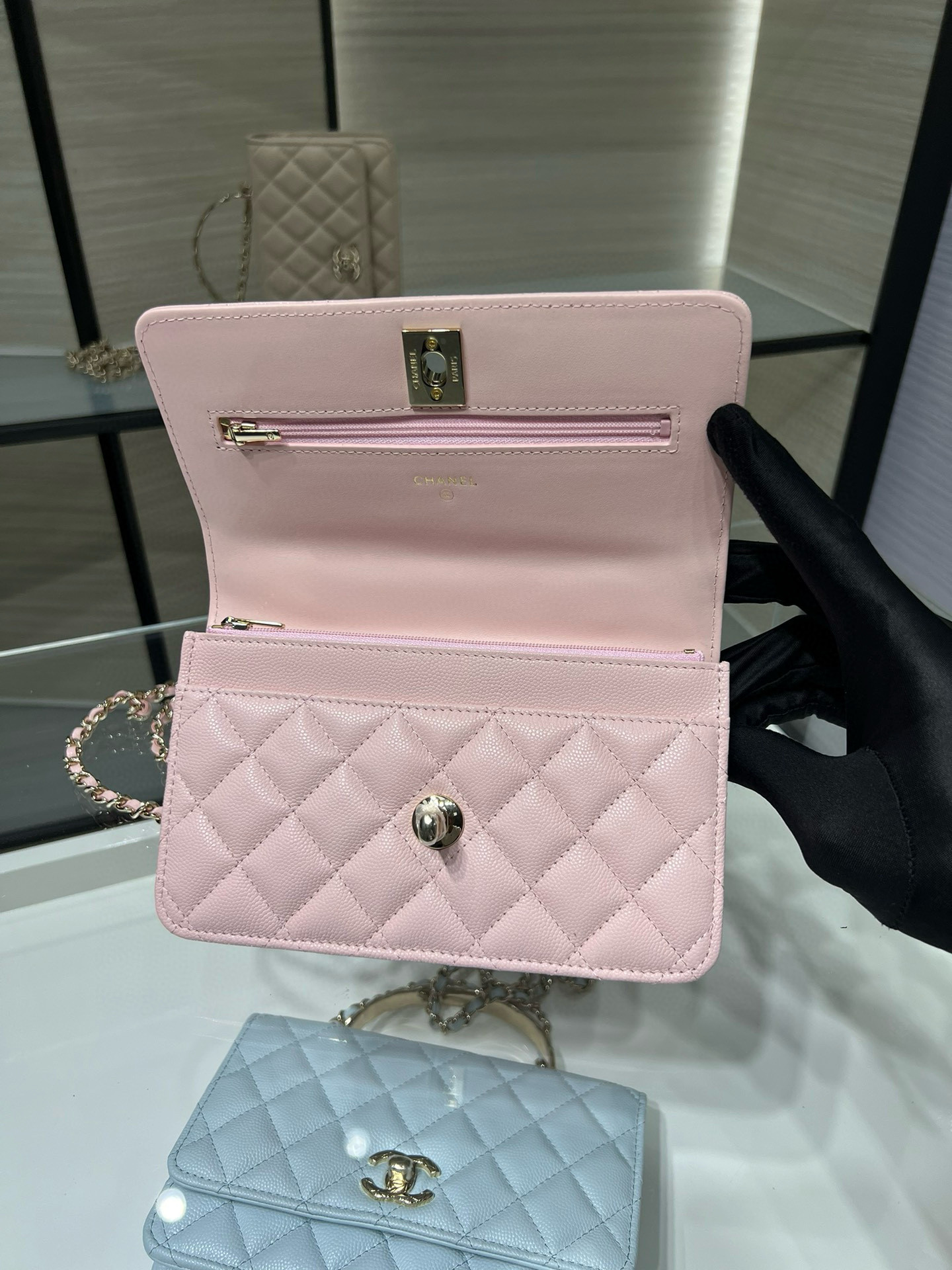 Chanel Clutch With Chain AP4579 19x12x3.5cm