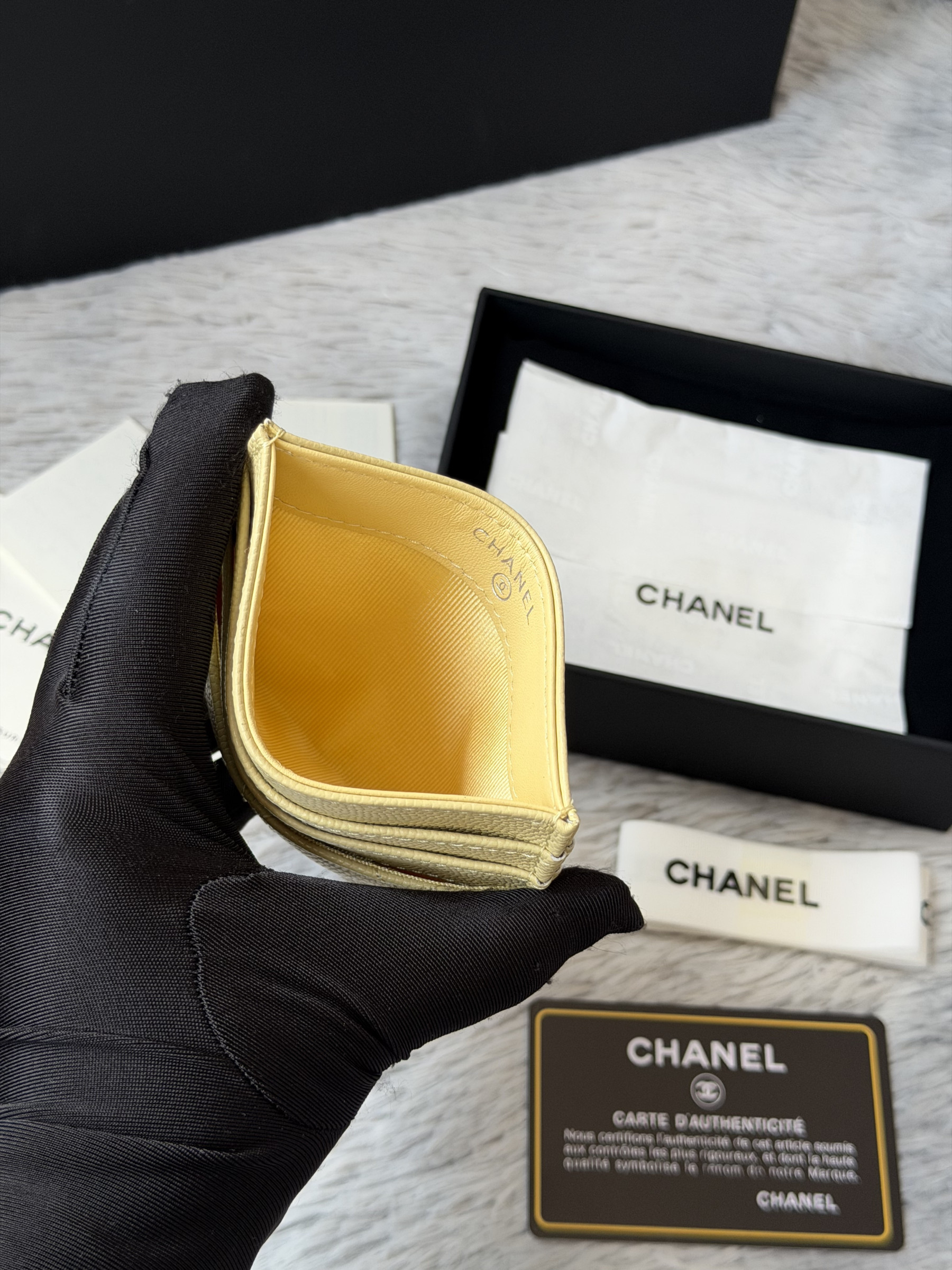Ch**el card holder as4472 11x10cm