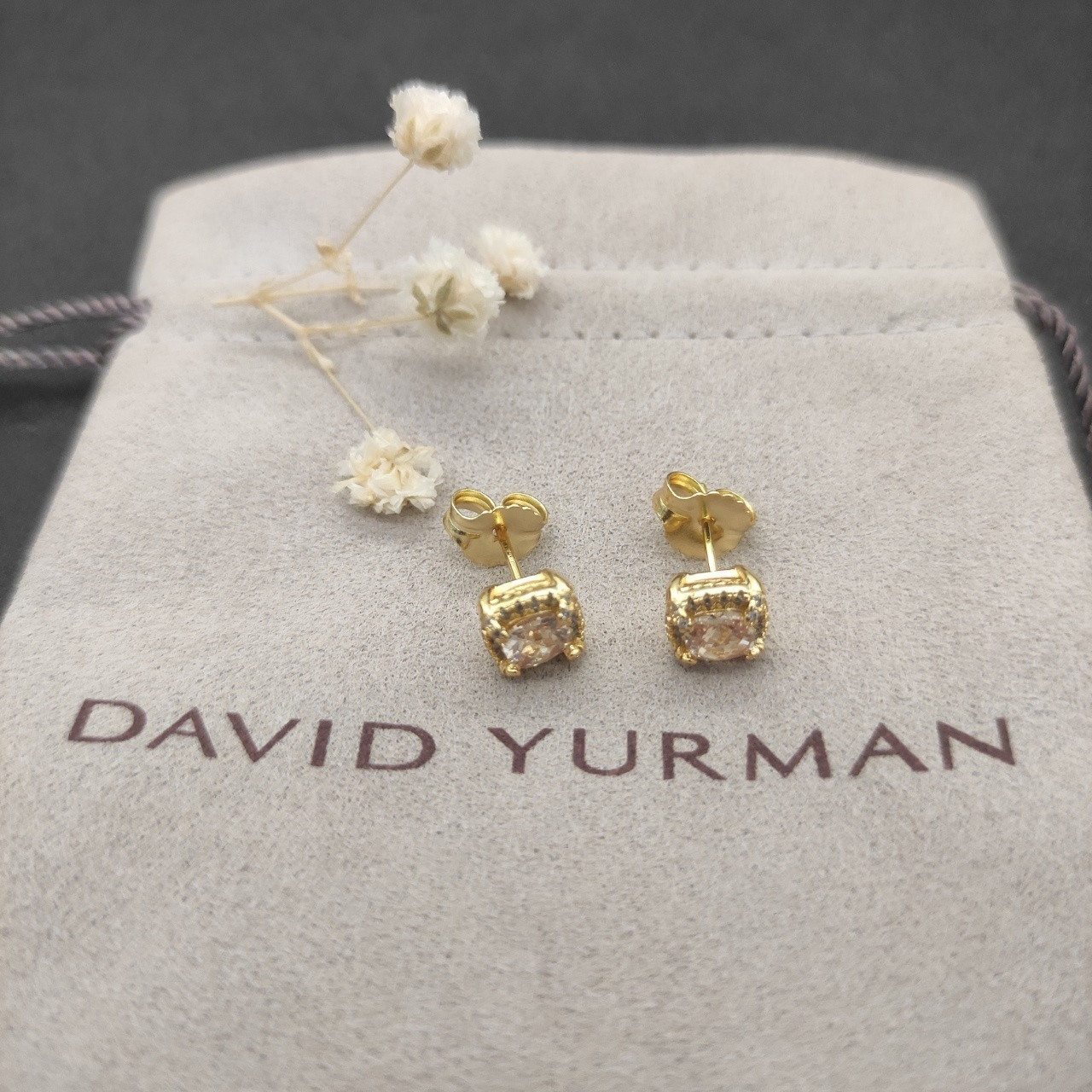 David Yurman four claw gem Earrings(Main stone 5mm)