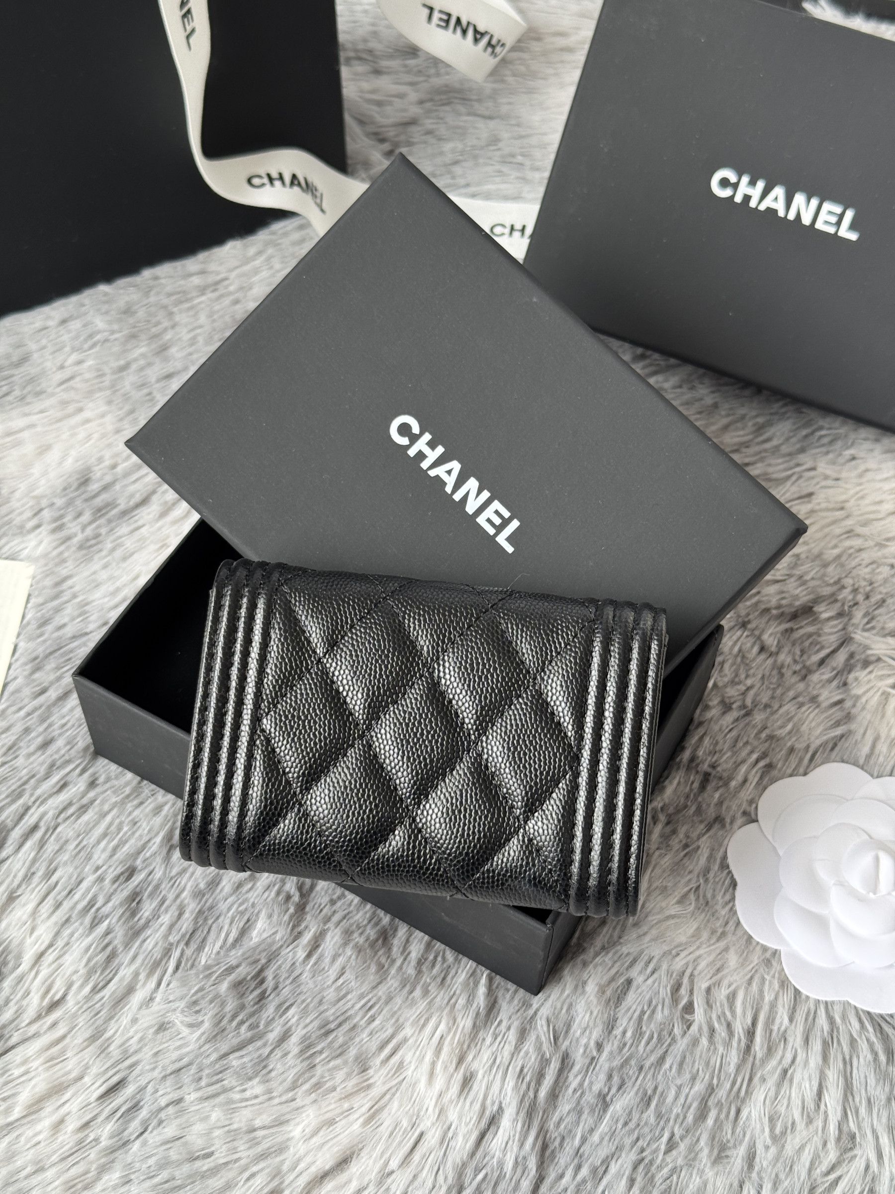 Ch**el boy Ch**el flap card holder a80603 7.5x11.3x2.1cm