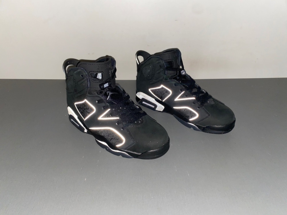 UA AIR Jordan 6 Retro
