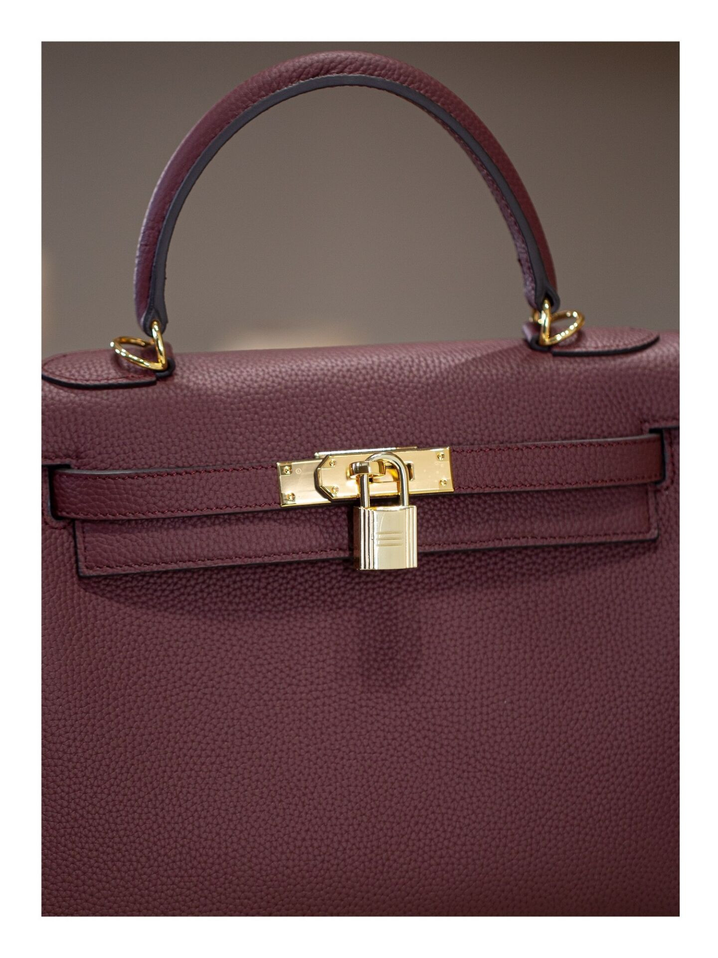 H**me5 Kelly Gold-tone Hardware 25 28